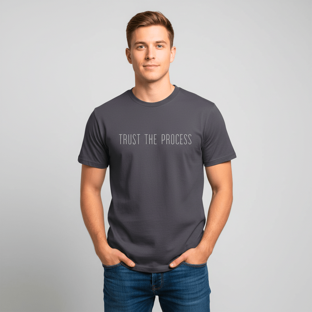 T-shirt unisexe en coton biologique – TRUST THE PROCESS (Blanc) - Wearistic